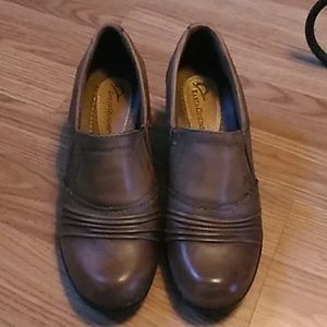 Comfy professional shoes